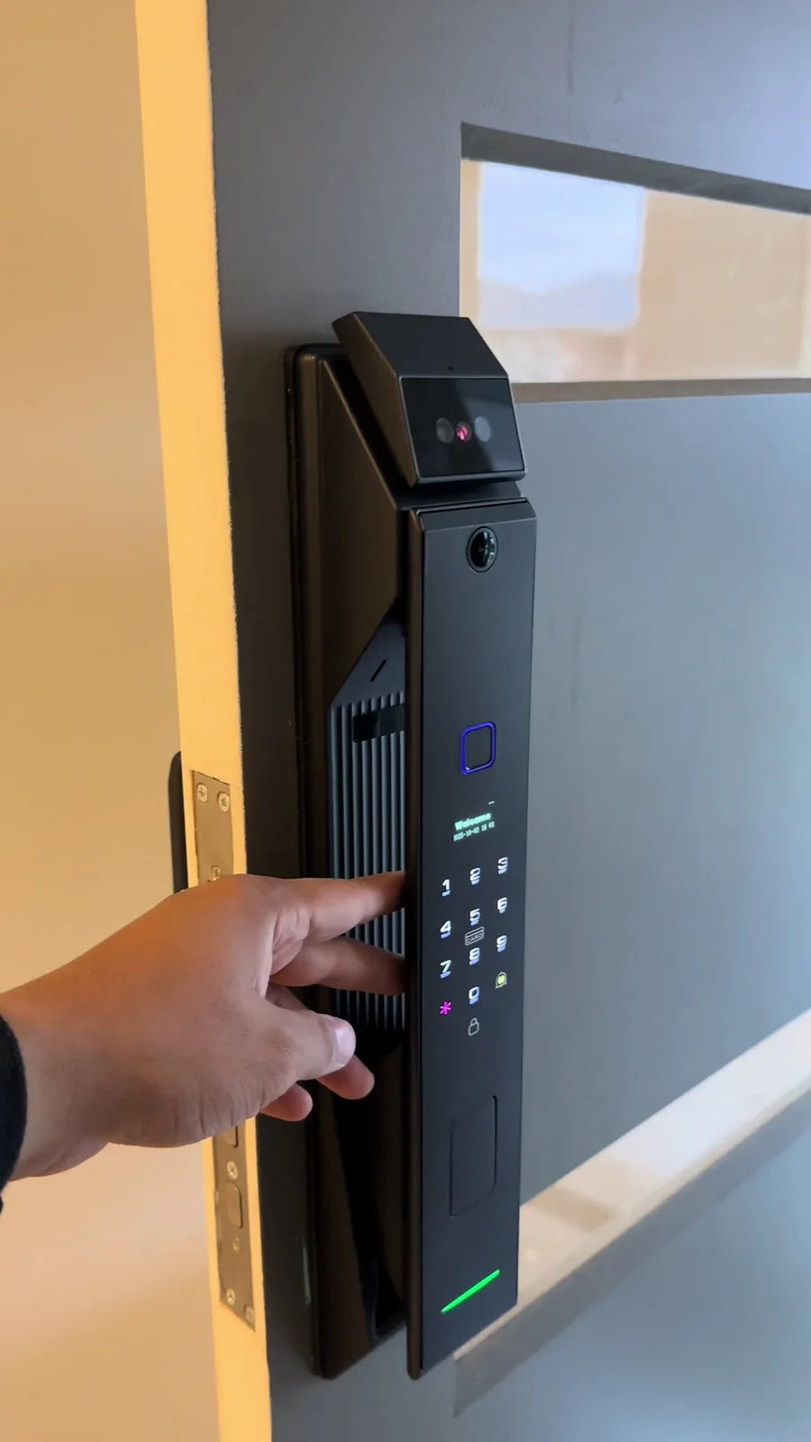 Old door lock upgraded to an Automations Smart lock